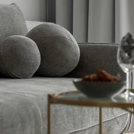 Premium & Elegance With Pool By Renters דירה סיאנוז'טי