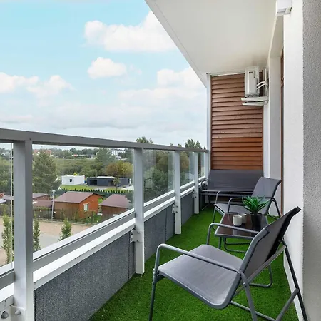 Premium & Elegance With Pool By Renters סיאנוז'טי