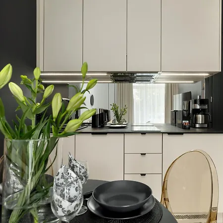 Premium & Elegance With Pool By Renters Appartement Sianozety