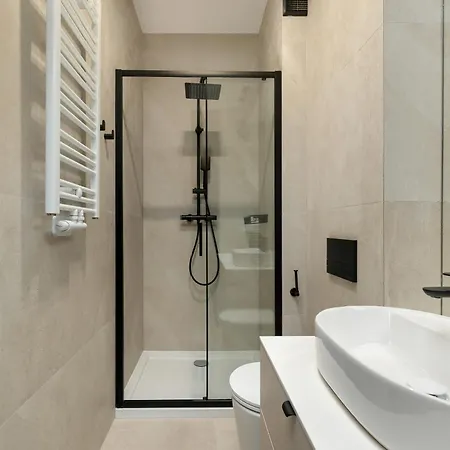 Premium & Elegance With Pool By Renters * سيانوزيتي