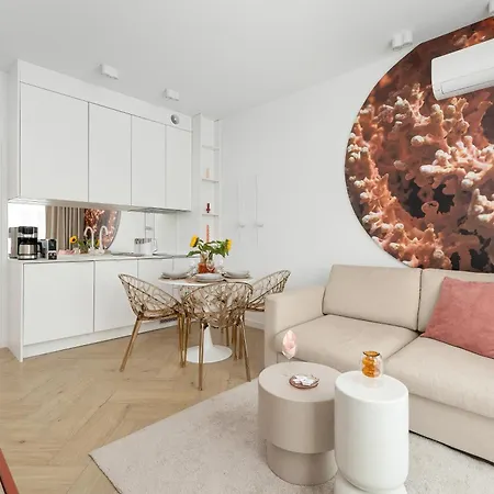 Premium & Elegance With Pool By Renters Appartement *
