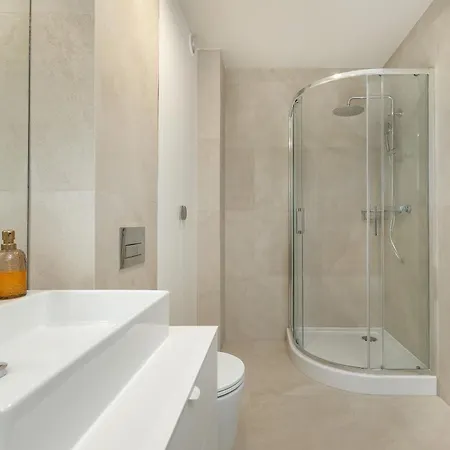 Premium & Elegance With Pool By Renters *