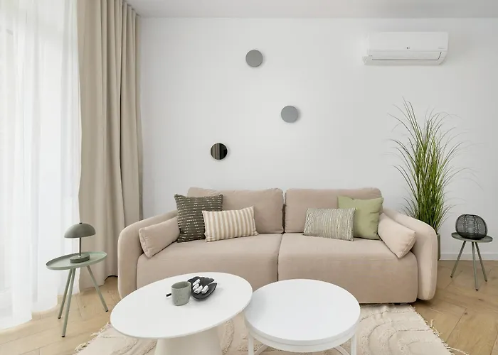 Апартаменты Premium & Elegance With Pool By Renters *